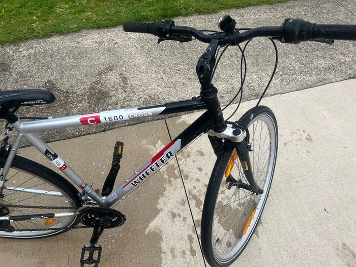Road bike