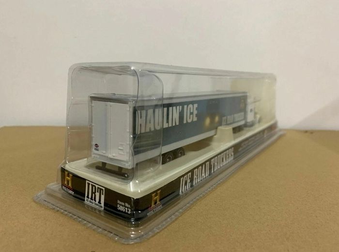 Norscot Peterbilt 389 Ice Road Truck White 1/87 Scale DieCast Model 58613 New