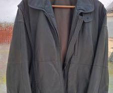 Gents Beautiful Leather Jacket.    Free Postage.