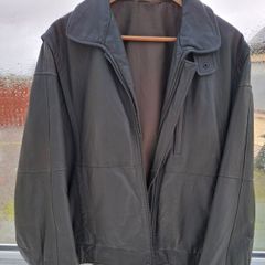 Gents Beautiful Leather Jacket.    Free Postage.