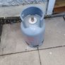 cylinder of barbecue gas Image 3