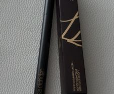 Lisa Eldridge Kitten Flick Liquid Eyeliner 0.46ml shade black