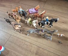 Schleich horses, stables and accessories