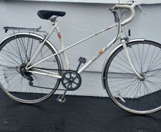 Ladies. Raleigh Candice Vintage Road Bike