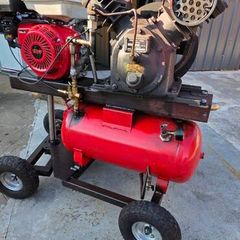 Air compressor