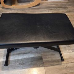 Piano stool and keyboard stand