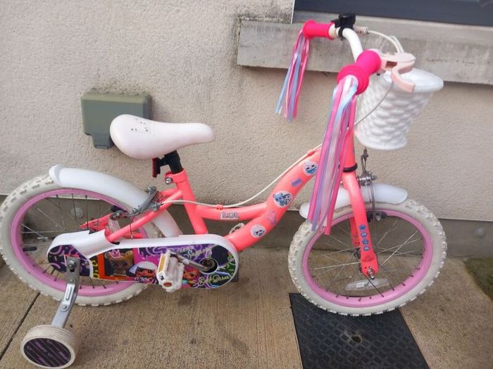 Kids LoL bike size 16 inch wheels