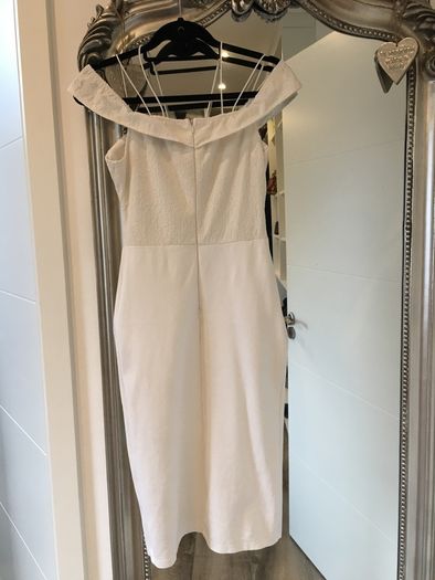 White stunning dress