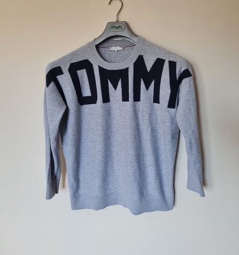 Tommy hilfiger Vivie crew neck jumper Size xs grey ptp 23" in excellent condition