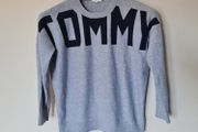 Tommy hilfiger Vivie crew neck jumper Size xs grey ptp 23" in excellent condition