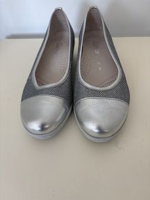 Gabor Silvery Shoes Size 5G (NEW)