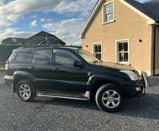 Toyota Land  Cruiser Crew Cab