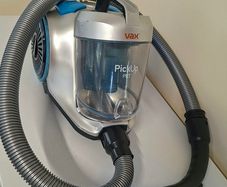 Vax PickUp Pet Cylinder Vacuum Cleaner - Bagless (Great Suction)