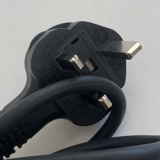 Server Power Cable, C15, IEC to UK Plug | Black