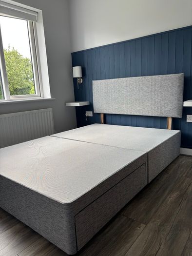 Double Bed