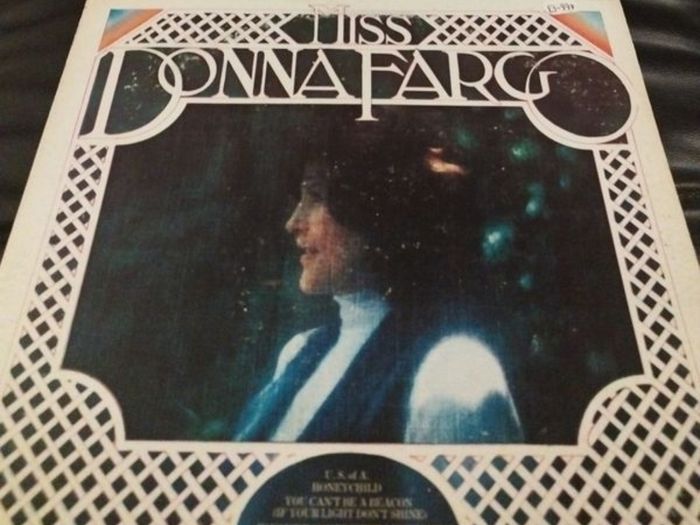 Country vinyl clearance @ 5e