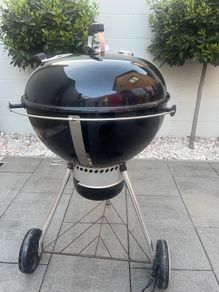 Weber E - 5750 Black Charcoal BBQ 57cm