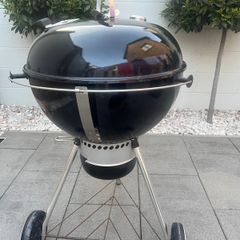 Weber E - 5750 Black Charcoal BBQ 57cm