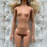Barbie Mattel Body 2010 Head 1998 Silver earrings Blond red lips damaged leg Please look at the pictures Image 4