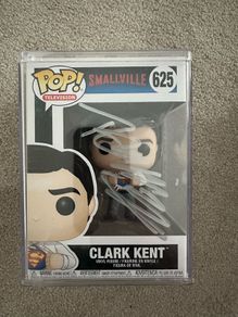 'Smallville' Funko Pop Signed by Tom Welling