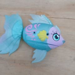 Little live pets fish