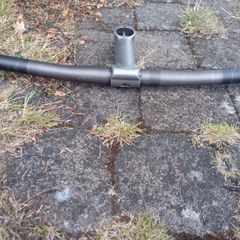 Handlebar and stem.
