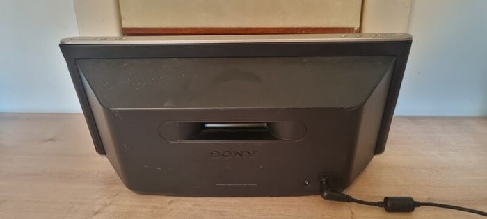 Sony RDP-X200iPN Personal Audio System Bluetooth Speaker with Power Supply