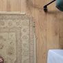Large Rug Image 4