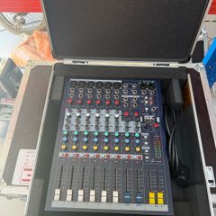 soundcraft desk mixer