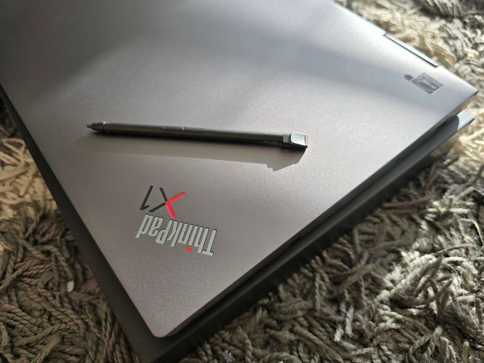 Lenovo X1 Yoga (6thgen) i7/512/32gb/4K  [High-Spec | Like New]
