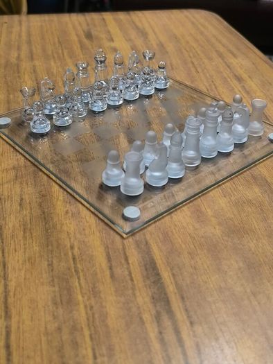 Glass chess set
