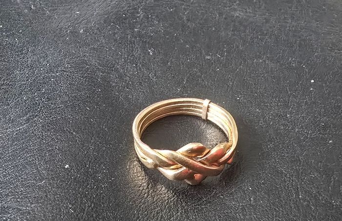 puzzle ring