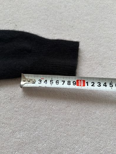 From Future black cashmere jumper size M