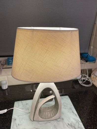 bedside/table lamp