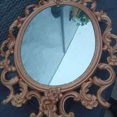 Gold mirror