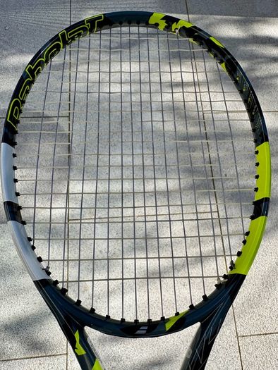 Babolat Pure Aero 98 (2023) tennis racket grip size 2