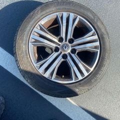 renault wheel