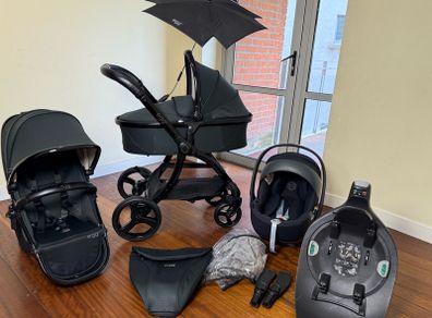 As New Egg2 Cybex car seat rotating isofix base