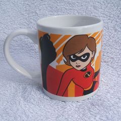 THE INCREDIBLES (Disney/Pixar) - a child's ceramic mug featuring Mr. Incredible and Elastigirl (c.2004)