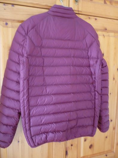 Spital Fields Gents Quilted Puffer Bomber  90% Down Puffer & 10% Feather Zipped Jacket coat. Medium. Colour Wine/burgundy/oxblood. Immaculate. Spitalfields