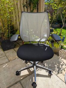 ergonomic office chair