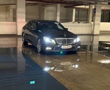 Mercedes E350