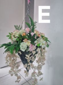 hanging basket cream pink