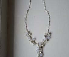 Necklace and earrings set