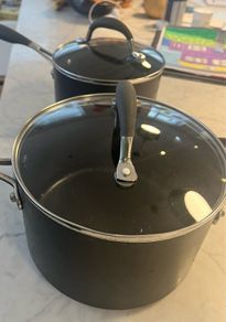 saucepans