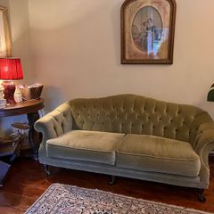 Green velvet chesterfield suite