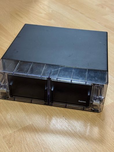 Stackable organising boxes for bits and bobs