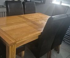 6 chairs and extendable table
