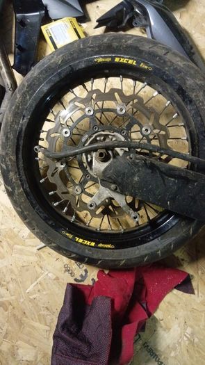 bike wheels