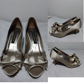 Stunning Victoria Delef Occasion Shoes